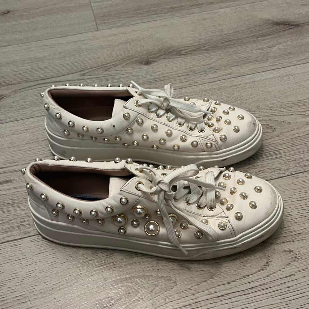 Worn- SW Pearline Sneakers 🤍